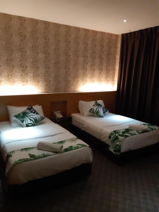 Grandeur Hotel And Spa Malacca Buitenkant foto