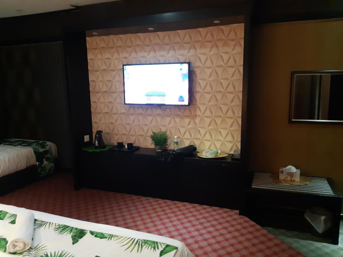 Grandeur Hotel And Spa Malacca Buitenkant foto