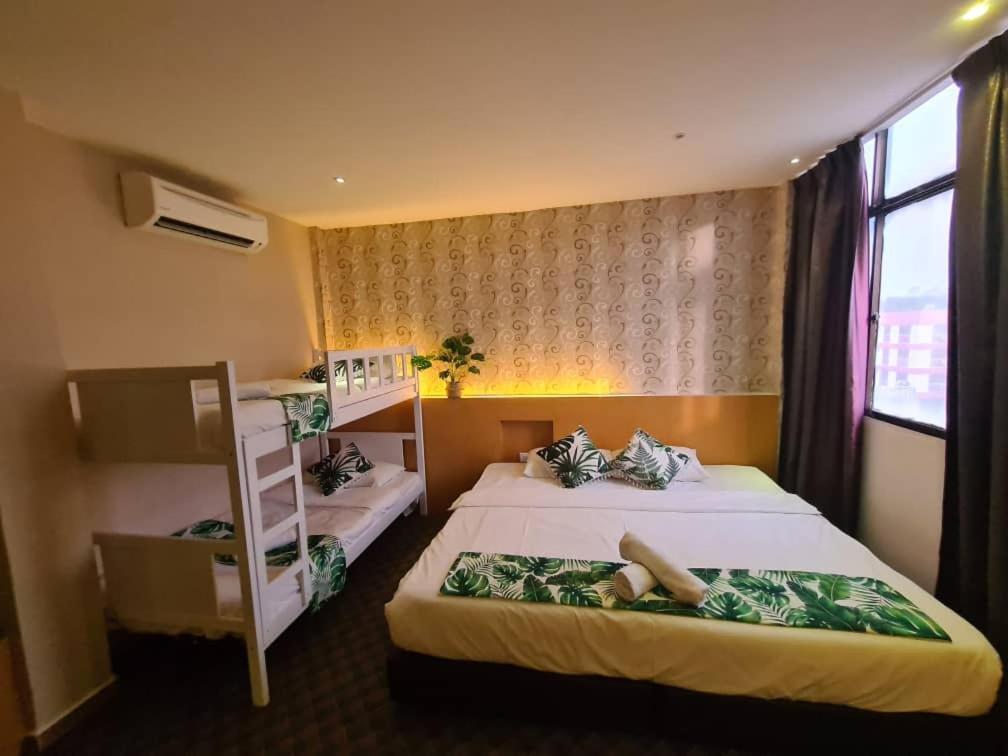 Grandeur Hotel And Spa Malacca Buitenkant foto
