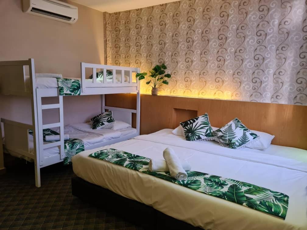 Grandeur Hotel And Spa Malacca Buitenkant foto